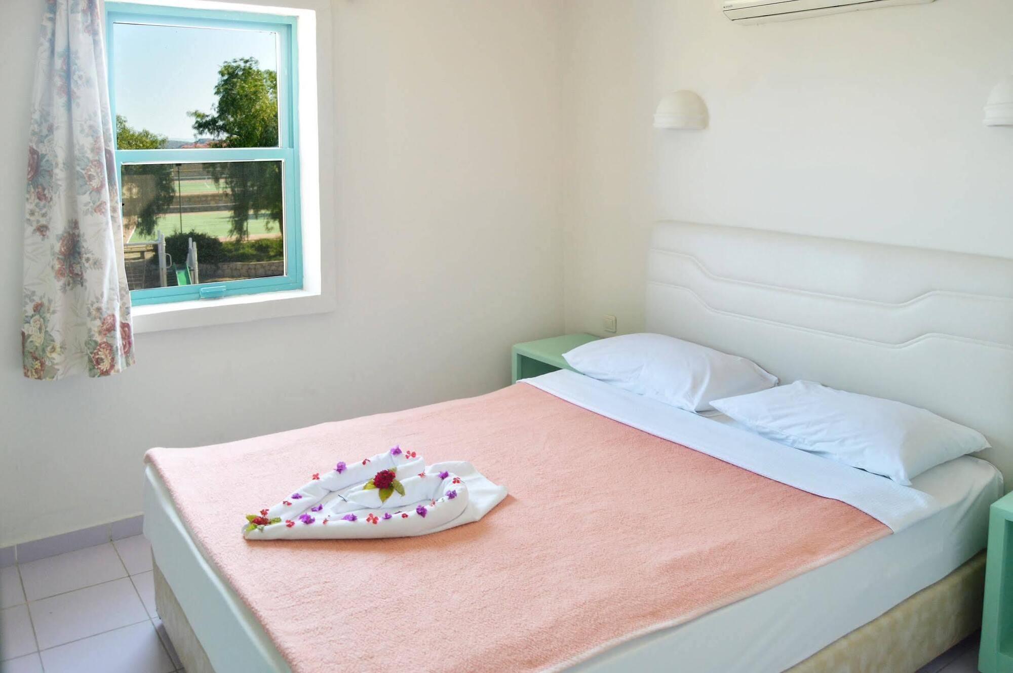 Club Dedeman Bodrum Бітез Екстер'єр фото